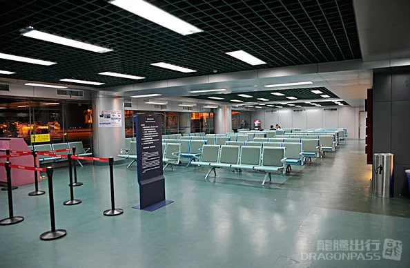 خدمة فاست تراك Lukou International Airport (NKG) للمسار السريع - صورة 2
