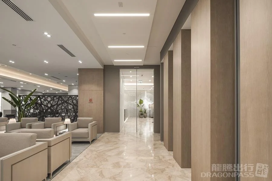 The Lounge Sharjah - Photo 1